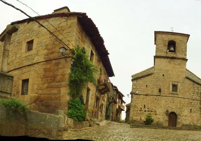 Casa Rebollares I Gospodarstwo wiejskie *